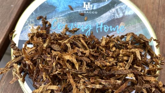 Der „Coming Home“ von Hans Wiedemann ist erneut ein „Exot“ für die große HU-Tobacco Kollektion